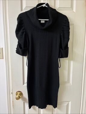 🌷3 for $25🌷Suzy Shier, US M, Black 3/4 Shirred Sleeve Cowl Neck Knit Dress